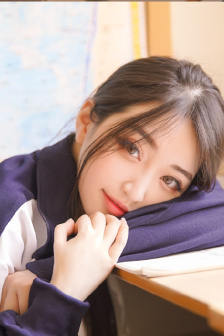 《年轻女教师4》免费观看